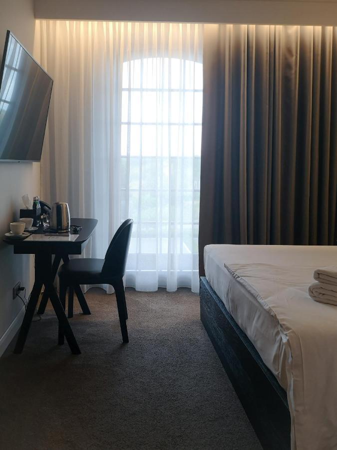Hotel Gorzelnia Nakło nad Notecią Bagian luar foto